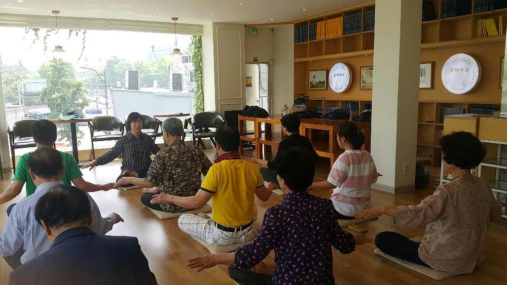 Učenje pete vježbe - sjedeće meditacije