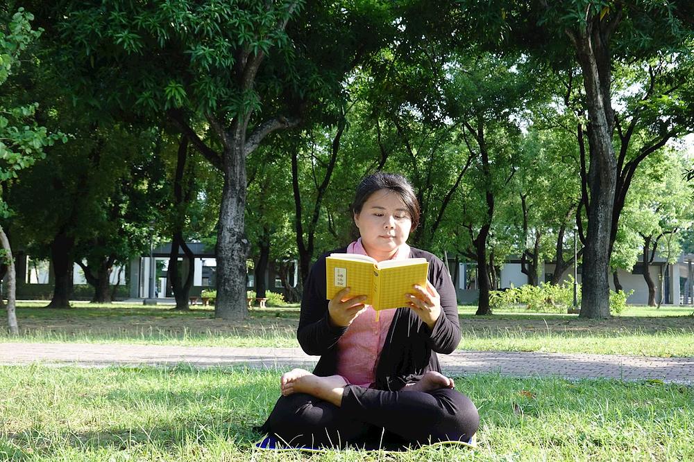 Prakticiranjem Falun Dafa Luo Lihui se riješila svojih zdravstvenih problema i postala širokoumnija