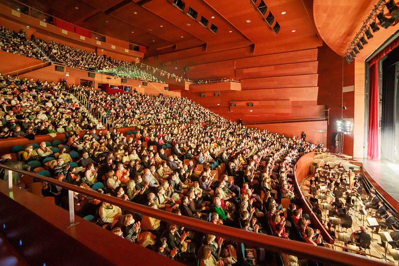 The Shen Yun Global Company u Auditorio Kursaal u San Sebastianu, Španija, 22. februara. Kompanija je izvela dvije rasprodate predstave u San Sebastianu 22. i 23. februara. (The Epoch Times)
