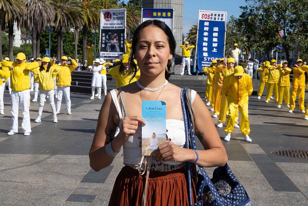 Christine je rekla da bi svi trebali saznati istinu i podržati Falun Gong.