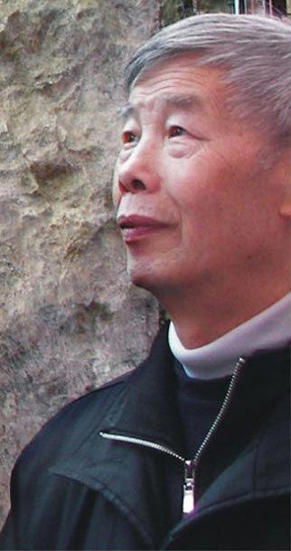 G. Xie Deqing (prije uhićenja) 