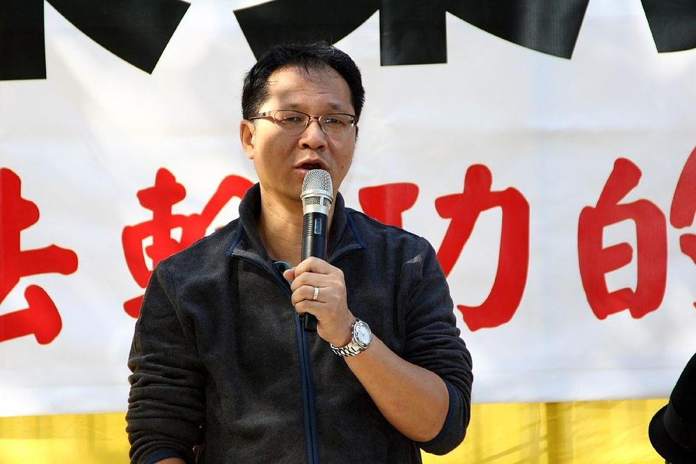 Richard Tsoi, generalni sekretar Studentske federacije Hong Konga, je hvalio praktikante jer čuvaju svoje ispravno vjerovanje.