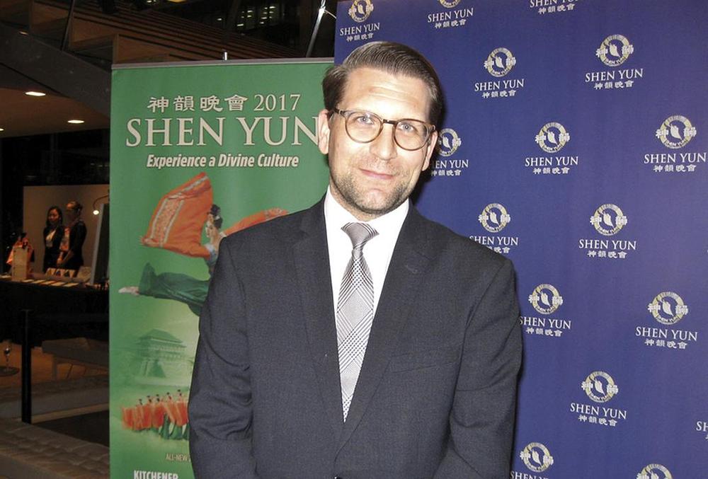 Alexander Neef, generalni direktor Kanadske operne trupe, na predstavi Shen Yuna u Torontu 2. marta.