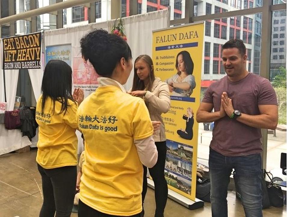 Carolina i Trevor su kazali da im se dopada izvođenje vježbi.