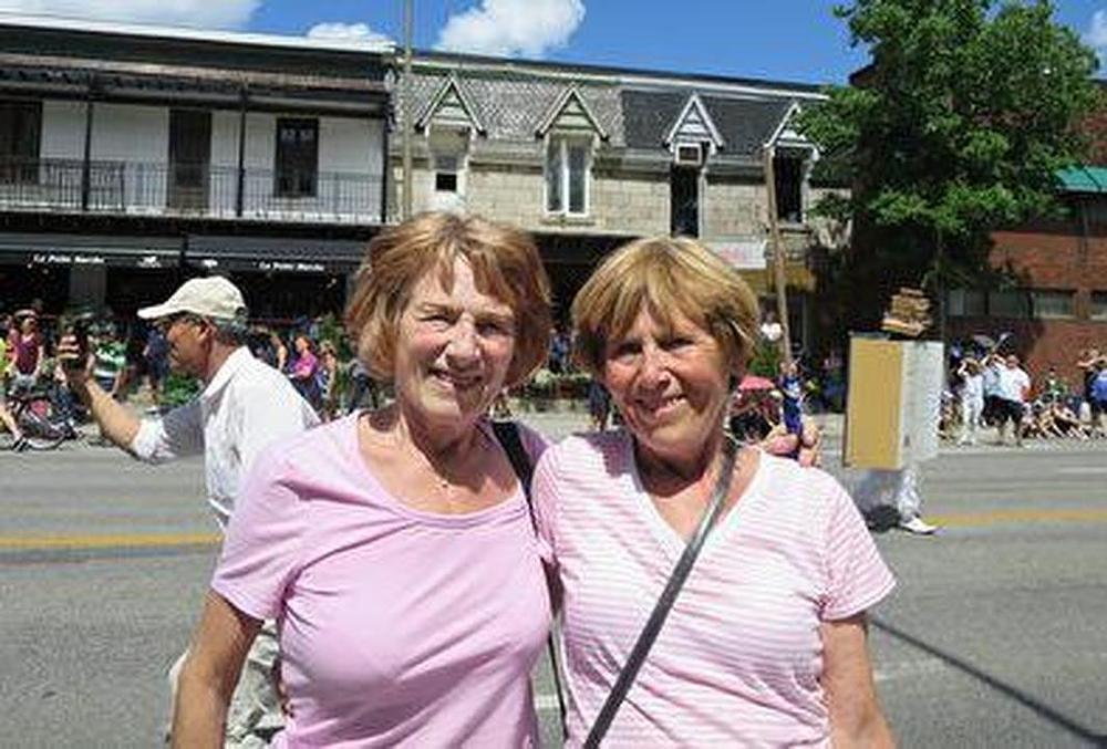 Dvije sestre iz Qebeca su kazale da je marširajući orkestar Tian Guo najbolji na paradi.