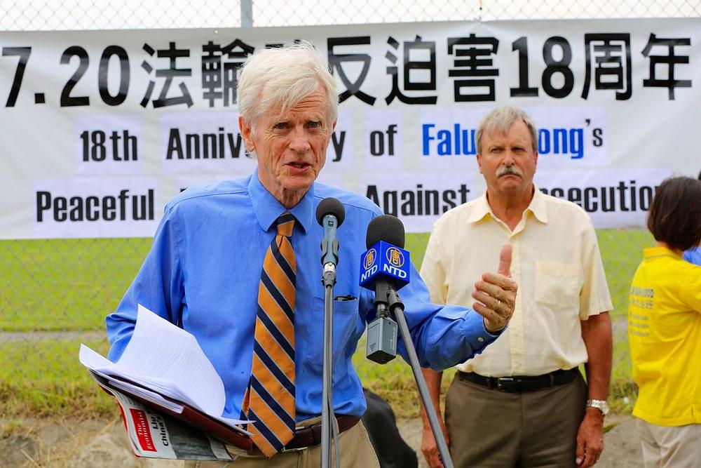 Bivši MP David Kilgour