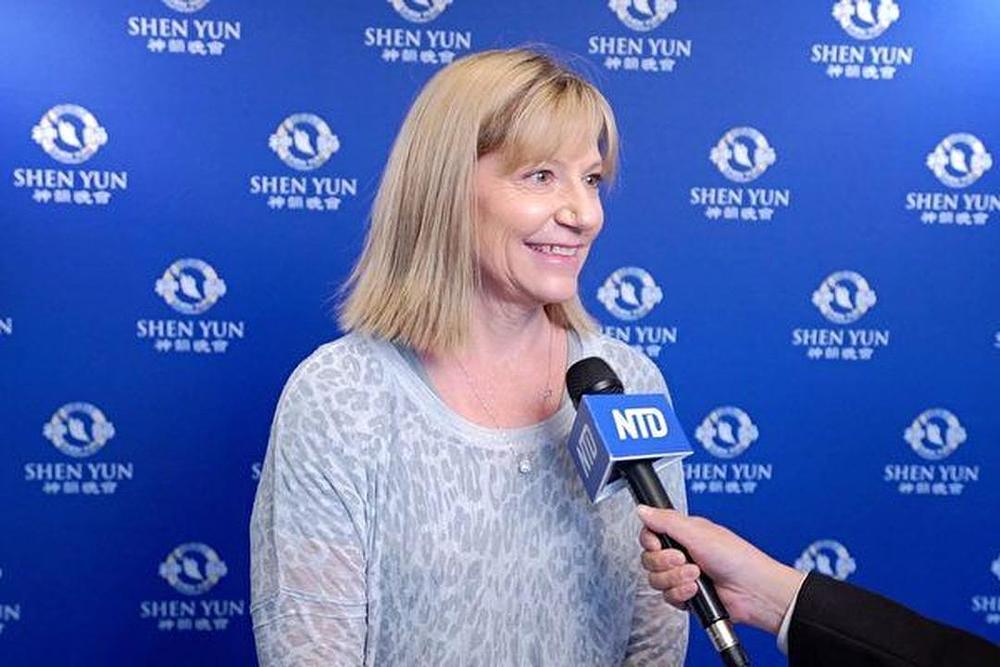 Angela Reed na predstavi Shen Yun u San Jose-u u Kaliforniji 26. prosinca 2019. godine.