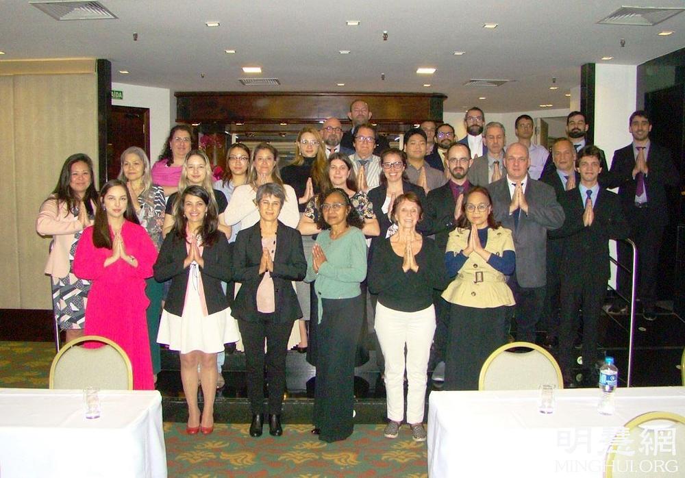 Grupna fotografija praktikanata koji su učestvovali na konferenciji