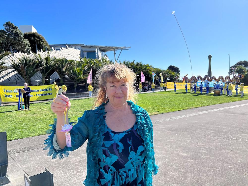 Pamela Gold je rekla da Istinitost-Dobrodušnost-Tolerancija daju ljudima snagu.