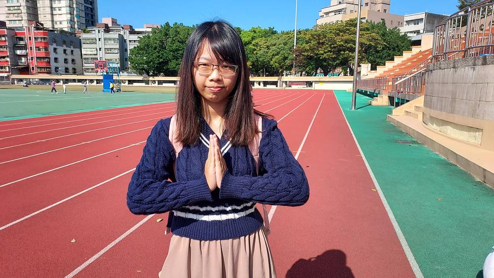  Loše zdravlje Iu Ting se poboljšalo nakon što je počela da praktikuje Falun Dafu.