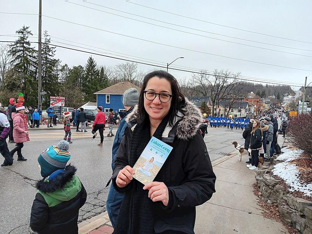 Sonja je uzbuđena što je videla Tian Guo Marching Band.