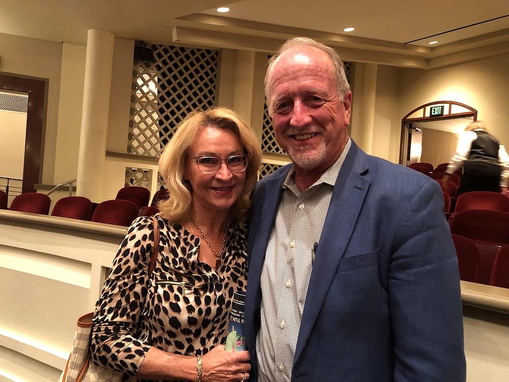 John Evans i Shelli Askin na nastupu Shen Yuna u St. Petersburgu, Florida (Minghui.org)